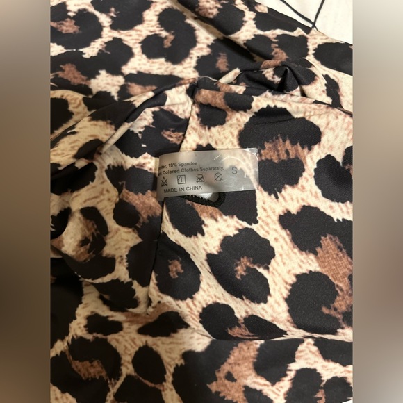 SHEIN High-Waist Lace-Up Bandeau Bikini in Leopard Print, Size S - Picture 2 of 4
